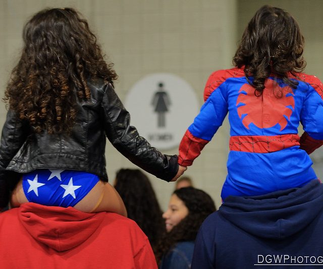 Super Hero Sisters