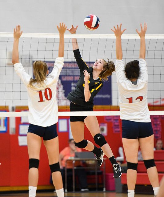 Foran High vs. Jonathan Law - High School Volleyball