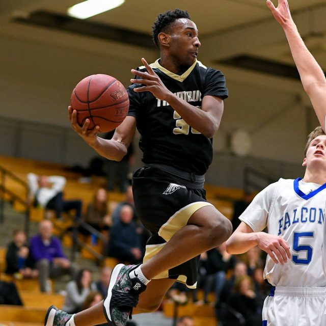 Trumbull High vs. Fairfield Ludlowe - High School Basketball