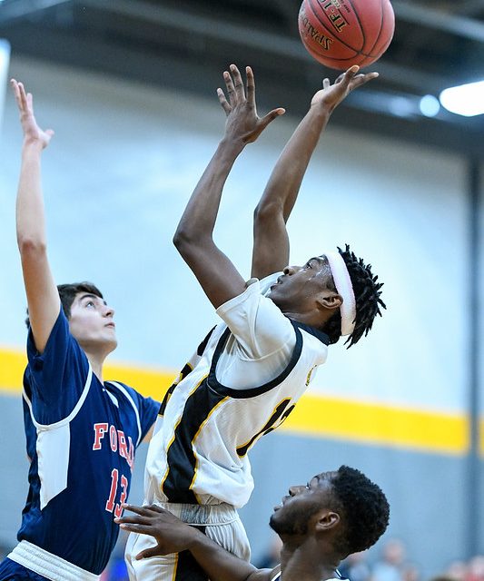 Jonathan Law vs. Foran High - High School Basketball